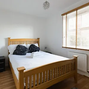 Apartment Hullidays Victora Dock- Refurbished 2024, Kingston upon Hull